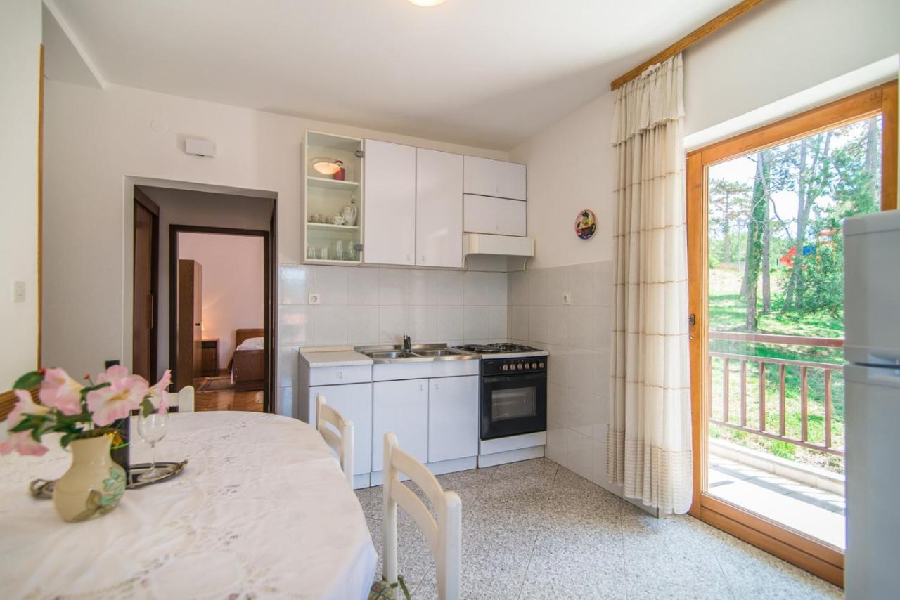 Apartments Pino 拉巴克 外观 照片